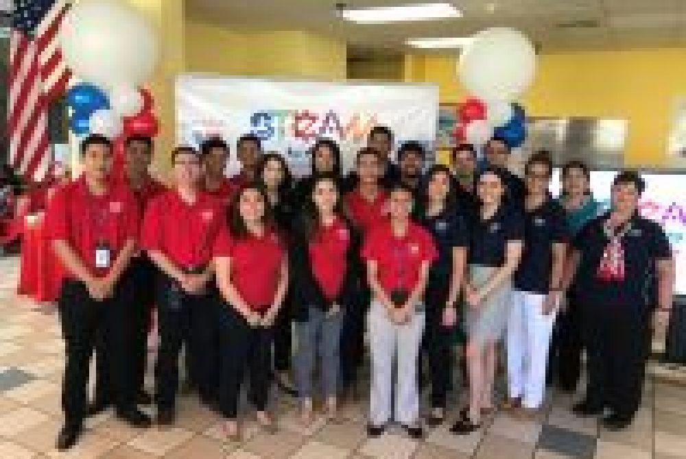 El Paso Electric Celebrates Summer Interns for Their Efforts